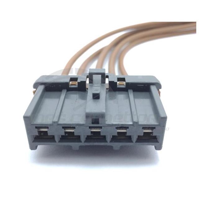 connettore cablato YAZAKI serie 187-250 - 5 vie p.f. resistenze fiat