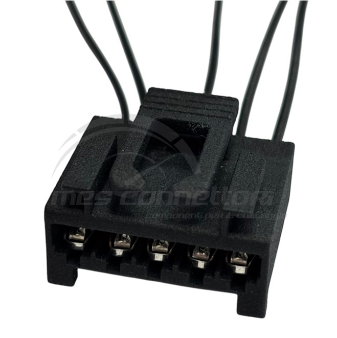 connettore cablato MOLEX SERIE HSG - 5 vie p.f.  DRITTO per fanali  posteriori