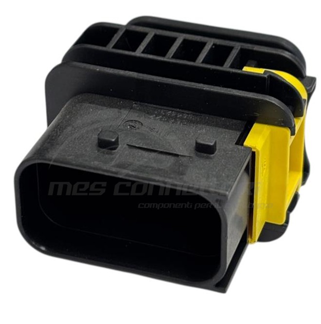 connettore tyco serie HDSCS 2.8 - 8 vie p.m. - gruppo D